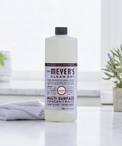 Mrs. Meyer's Multi-Surface Cleaner Concentrate, Use to Clean Floors, Tile, Counters, Lavender, 32 fl. oz - Pack of 2 32 Fl Oz (Pack of 2) 27 71TpZnWXPqS