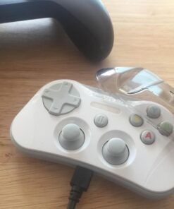 SteelSeries Nimbus Bluetooth Mobile Gaming Controller - Iphone, iPad, Apple TV - 40+ Hour Battery Life - Mfi Certified - Supports Fortnite Mobile Nimbus - iOS 51 71TuTXhu 3L