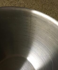 X-Chef Stainless Steel Bowls with Lids, Mixing Storage Bowl Set of 5 with Measurement, Stackable & Non-slip (1, 2, 2.5, 3.5, 4.5 QT) 39 71UNPfJfaML 1