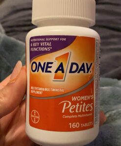 One A Day Women’s Petites Multivitamin,Supplement with Vitamin A, C, D, E and Zinc for Immune Health Support, B Vitamins, Biotin, Folate (as folic acid) & more,Tablet, 160 count 160 Count (Pack of 1) 36 71UXDt57u4L