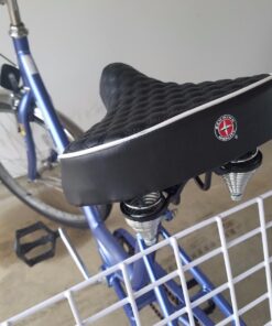 Schwinn Comfort Bike Seat, Bicycle Seat Replacement for Men and Women, Universal Fit Saddles with Standard Seat Posts Cruiser/Quilted Black 37 71Uacz96XDL