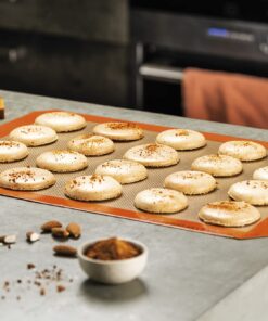 Silpat Perfect Macaron Non-Stick Silicone Baking Mat, 11-5/8" x 16-1/2", Orange 56 71UfRhwaTDL