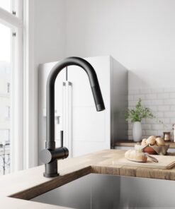 VIGO VG02008MB 17" H Gramercy Single-Handle with Pull-Down Sprayer Kitchen Faucet in Matte Black 17 71Up4XWIU6L