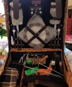 PICNIC TIME Romantic Canterbury Deluxe Wicker Picnic Basket Set for 2, with Blanket and Soft Cooler, One Size, Navy with Plaid 63 71UuwCAZQCL