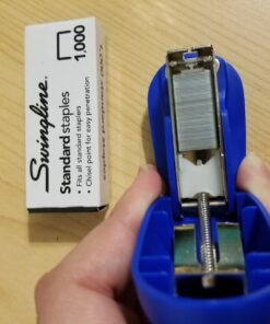 Swingline Mini Stapler, 12 Sheet Capacity, includes Built-In Staple Remover & 1000 Standard Staples, Tot, Blue (79172) 34 71VJnl47GPL
