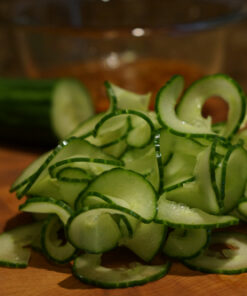 Paderno World Cuisine 3-Blade Vegetable Slicer / Spiralizer, Counter-Mounted and includes 3 Stainless Steel Blades White 57 71VMBZey7L