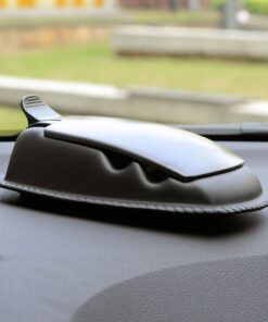 ChargerCity Hippo Series NonSlip Dashboard Beanbag Friction Mount for Garmin Nuvi, TomTom, Via GO and other 4-6 Inch GPS Devices and Smartphones 36 71VRdkJfTcL