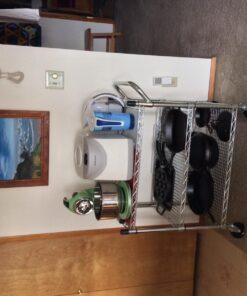 Crisbee Puck® Cast Iron and Carbon Steel Seasoning - Family Made in USA - The Cast Iron Seasoning Oil & Conditioner Preferred by Experts - Maintain a Cleaner Non-Stick Skillet 39 71VTuXPBqUL 1