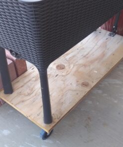 Keter Easy Grow 31.7 Gallon Raised Garden Bed with Self Watering Planter Box and Drainage Plug-Perfect for Growing Fresh Vegetables, Flowers and Herbs Graphite 44 71VUq8VXcAL