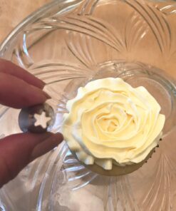 Kootek 32-Piece Piping Bags and Tips Set with 24 Icing Piping Tips, 2 Reusable Pastry Bags 12 Inch, Reusable Piping Icing Bags and Tips, Cake Decorating Kit for Frosting Cookie, Cupcake 48 71VVrQTV5TL