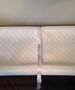 Summer Infant Contoured Changing Pad, 16 x 32 – Comfortable & Secure, With Security Strap And Two High Curved Sides, Easy To Clean (Pack of 1) 2-Sided Pad 43 71Vfp77xqoL