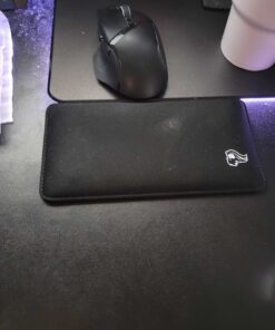 Glorious Gaming Mouse Wrist Pad/Rest - Black - Stitched Edges, Ergonomic, Foam Interior | 8x4 inches/(0.7in/17mm) Thick (GW-M) 24 71Vomp8iyzL