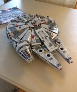 LEGO Star Wars Millennium Falcon 75105 42 71VsxabEuLL
