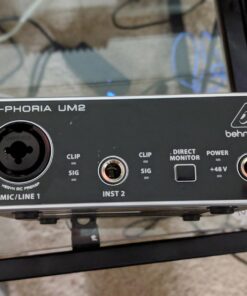 Behringer U-Phoria UM2 USB Audio Interface 1-Channel 44 71VxH28r3XL
