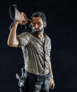 McFarlane Toys The Walking Dead TV 10" Rick Grimes Deluxe Figure 35 71W6x1eBnYL