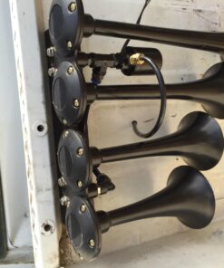 Vixen Horns Train Horn Kit for Trucks/Car/Semi. Complete Onboard System- 150psi Air Compressor, 1 Gallon Tank, 4 Trumpets. Super Loud dB. Fits Vehicles like Pickup/Jeep/RV/SUV 12v VXO8210/4124B 32 71WJx4wqHL