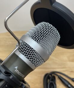 MAONO USB/XLR Podcasting Dynamic Microphone, Studio Mic Kit with Volume Control, Shock Mount, Pop Filter, Ideal for Vocal, Recording, Voice Over, Live Streaming (Gray) Gray 42 71WSXOaTWQL