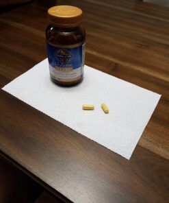 Garden of Life Vegetarian Digestive Supplement - Omega Zyme Ultra Enzyme Blend for Digestion, Bloating, Gas, and IBS, 180 Capsules 180 Count (Pack of 1) 18 71WXI1drweL