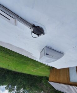 Rubberseal Liquid Rubber Waterproofing and Protective Coating - Roll On White (1 Gallon, White) 1 Gallon 36 71WY2izqzML