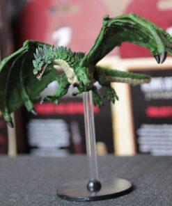 WizKids Dungeons & Dragons Icons of The Realms: Tyranny of Dragons Booster (8) D&D Minis 139 71WeqKzmHqL 1