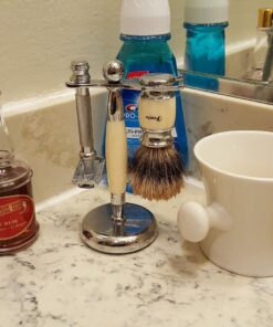 Parker Safety Razor, 99R Chrome Long Handle Heavyweight Butterfly Open Double Edge Safety Razor for Men, 5 Parker Premium Platinum Double Edge Razor Blades Included 67 71Wjwn8FpJL