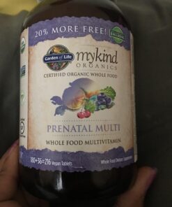 Garden of Life Organics Women’s Prenatal Multivitamin with Vitamin D3, B6, B12, C & Iron, Folate for Energy & Healthy Fetal Development – Organic, Non-GMO, Gluten-Free, Vegan, 60 Day Supply 180 Count (Pack of 1) 35 71WnjkmKZCL