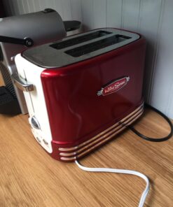 Nostalgia New and Improved Wide 2-Slice Toaster Perfect For Bread, English Muffins, Bagels, 5 Browning Levels, With Crumb Tray & Cord Storage, Retro Red 41 71X8p9GZDhL