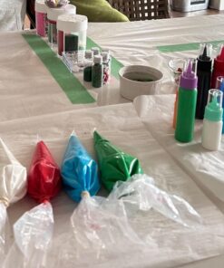 Free Hand Writer Bottles - 6 Easy Small Squeeze Bottles - 3 Each (1 and 2 Ounce) - Cookie Cutters, Cake and Baking Decoration, Food Coloring & Royal Icing Supplies for Writing (6 bottles) 6 Pieces 29 71XBEGll9L