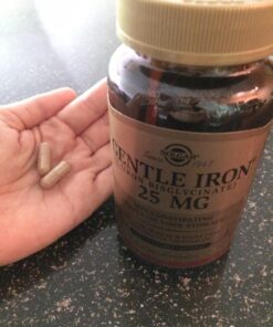 Solgar Gentle Iron (Iron Bisglycinate) 25 mg - 180 Vegetable Capsules - Non-Constipating, Gentle on Your Stomach - Non-GMO, Gluten Free - 180 Servings Old 23 71XIHKPnP7L