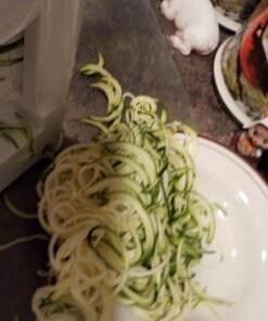 Paderno World Cuisine 3-Blade Vegetable Slicer / Spiralizer, Counter-Mounted and includes 3 Stainless Steel Blades White 49 71XMf9MkzEL