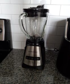 Hamilton Beach Power Elite Blender for Shakes and Smoothies with 3-Cup Vegetable Chopper Mini Food Processor, 40oz Glass Jar, 12 Functions for Puree, Ice Crush, Black and Stainless Steel (58149) 46 71XRaaaekL