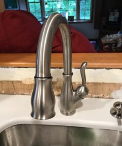 Delta Faucet Leland Brushed Nickel Pull Down Kitchen Faucet, Magnetic Docking Spray Head, SpotShield Stainless Steel, 9178-SP-DST Without Soap Dispenser Standard 41 71XcpMLQHVL