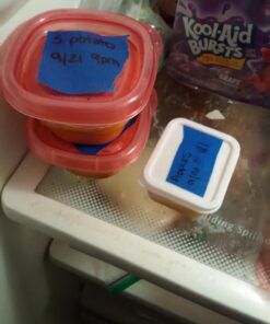 Greenco Mini Containers with Lids 20 Pack, 2 oz Containers with Lids - Small Plastic Storage Condiment Containers with Lids - Baby Food Containers, Snacks, Sauces, Candy - Freezer & Dishwasher Safe Square 48 71YCaBmSVDL