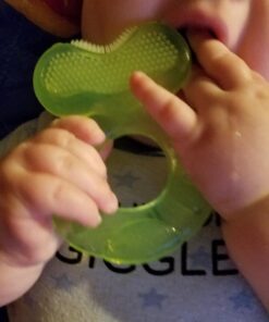 Nuby Silicone Teethe-eez Teether with Bristles, Includes Hygienic Case, Green 22 71YKjQpJXL