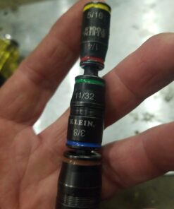 Klein Tools 32500 11-in-1 Screwdriver / Nut Driver Set, 8 Bits (Phillips, Slotted, Torx, Square), 3 Nut Driver Sizes, Cushion Grip Handle Plastic 43 71YhDRdcWpL