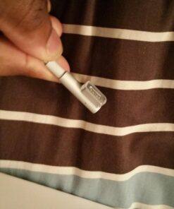 Apple 60W MagSafe Power Adapter for MacBook and 13-inch MacBook Pro 41 71YnQY6JbtL