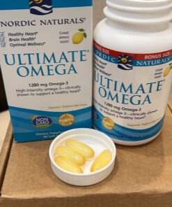 Nordic Naturals Ultimate Omega, Lemon Flavor - 90 Soft Gels - 1280 mg Omega-3 - High-Potency Omega-3 Fish Oil Supplement with EPA & DHA - Promotes Brain & Heart Health - Non-GMO - 45 Servings 90 Count (Pack of 1) 28 71YqQ9SIwNL