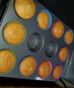 Mirenlife Silicone Cupcake Liners Reusable Silicone Baking Cups Nonstick Muffin Molds Easy Clean Silicone Muffin Liners, 24 Pieces in 8 Rainbow Colors 45 71YqwAzazL