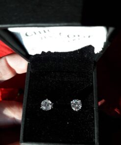 "STUNNING FLAME" 18K Gold Plated Silver Brilliant Cut Simulated Diamond Cubic Zirconia Stud Earrings 1.5 carats Gold Plated Sterling Silver - White 54 71Yx6aKebuL