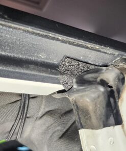 Omix-Ada | 13510.70 | Hard Top Seal Kit, Foam Blocker | OE Reference: 68026937AB | Fits 2011-2014 Jeep Wrangler JK 59 71YxDNfjnzL