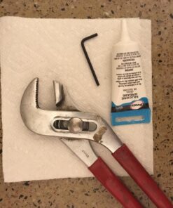 Moen 4000 Single Handle Replacement Cartridge, 1 x 1 x 1.75 inches, N/A or Unfinished 22 71ZDENh9KPL