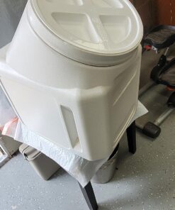 Gamma2 Seal Lid - Pet Food Storage Container Lids - Fits 3.5, 5, 6, & 7 Gallon Buckets, White, 4122E, Made in USA, Fits a 3.5 to 7 Gallon Bucket 40 71ZHkp2JXPL