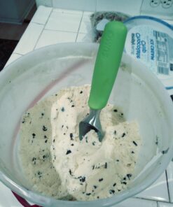 SUMO Ice Cream Scoop - Heavy Duty Stainless Steel Icecream Scooper, Comfortable Non-slip Grip Handle, Dishwasher Safe for Easy Cleaning, Green 1-Pack 23 71ZOa6kq5UL