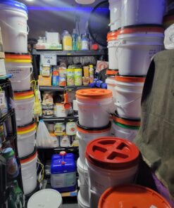 Gamma2 Seal Lid - Pet Food Storage Container Lids - Fits 3.5, 5, 6, & 7 Gallon Buckets, White, 4122E, Made in USA, Fits a 3.5 to 7 Gallon Bucket 35 71ZnD6RRLYL