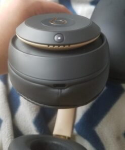 Beats Studio3 Wireless Noise Cancelling On-Ear Headphones - Apple W1 Headphone Chip, Class 1 Bluetooth, Active Noise Cancelling, 22 Hours of Listening Time - Shadow Gray (Previous Model) 25 71Zwf4RhOaL