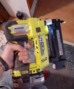 Ryobi P320 Airstrike 18 Volt One+ Lithium Ion Cordless Brad Nailer (Battery Not Included, Power Tool Only) 48 71ZxjUEN9jL