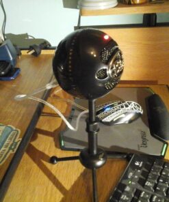 Logitech for Creators Blue Snowball USB Microphone for PC, Mac, Gaming, Recording, Streaming, Podcasting, Condenser Mic with Cardioid and Omnidirectional Pickup Patterns, Stylish Retro Design – Black Gloss Black 102 71a4nKPZlPL