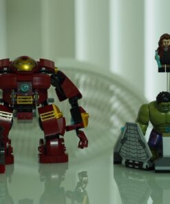 LEGO Superheroes The Hulk Buster Smash 44 71a78gVEm9L