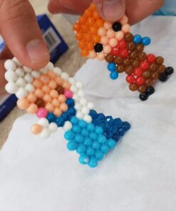 Aquabeads - Disney Frozen Character Playset - Your Child Can Create Colorful Bead Art - Spray to Set Bead Designs for a Lasting Craft - Contains Over 800 Beads 12 71a8Q25bxxL