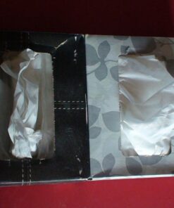 Kleenex® Professional Facial Tissue for Business (21195), Flat Tissue Boxes, 64 Junior Boxes / Case, 48 Tissues / Box, 3,072 Tissues / Case 30 71ac0ZXlcL